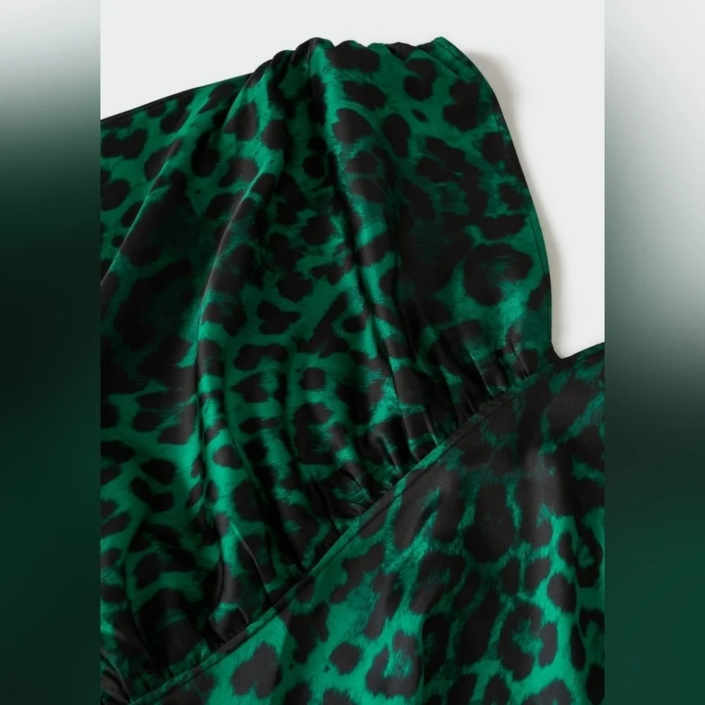 Mango Animal-print fluid dress - Picture 6 of 7